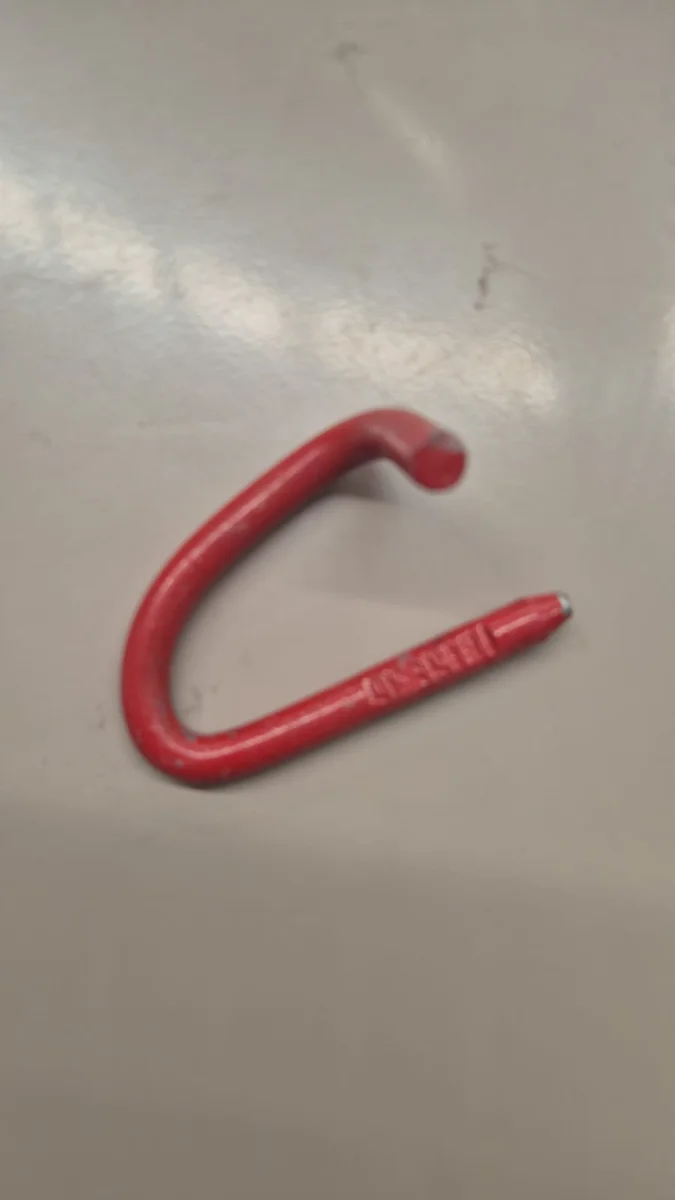 PASADOR ROJO 11MM PARA VERTICAL ZB
